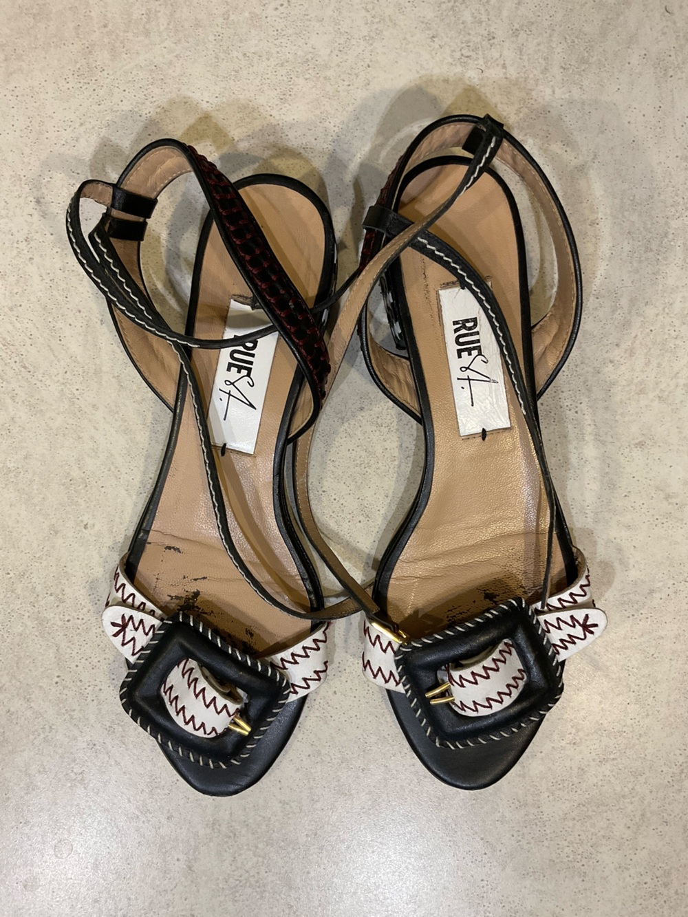Rue st. Sandals